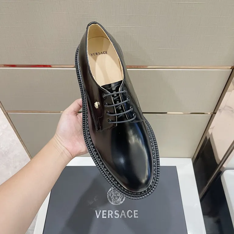 Versace Shoe 